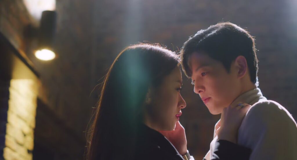 The romantic scene of main leads from Vincenzo