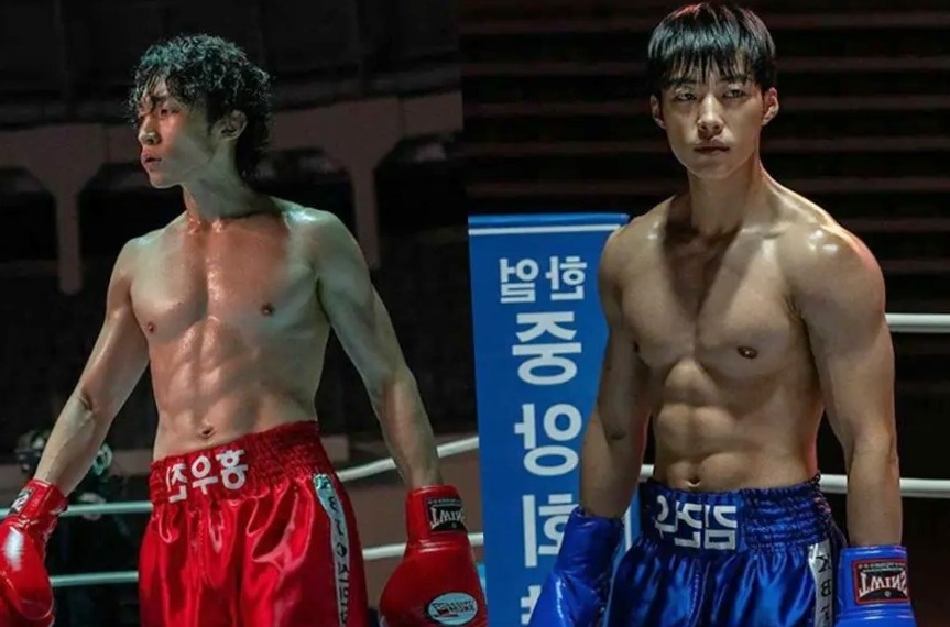 The main characters Kim Geon-woo and Hong Woo-jin from bloodhounds season 2 in the boxing ring