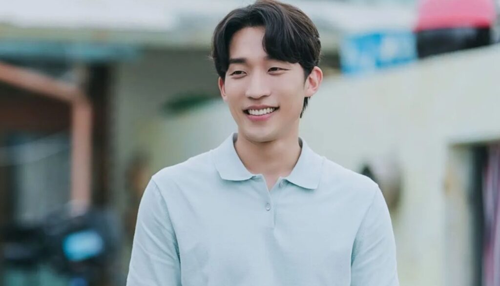 Hong Woo-jin from bloodhounds season 2 whose character is played by Korean actor Lee Sang-yi