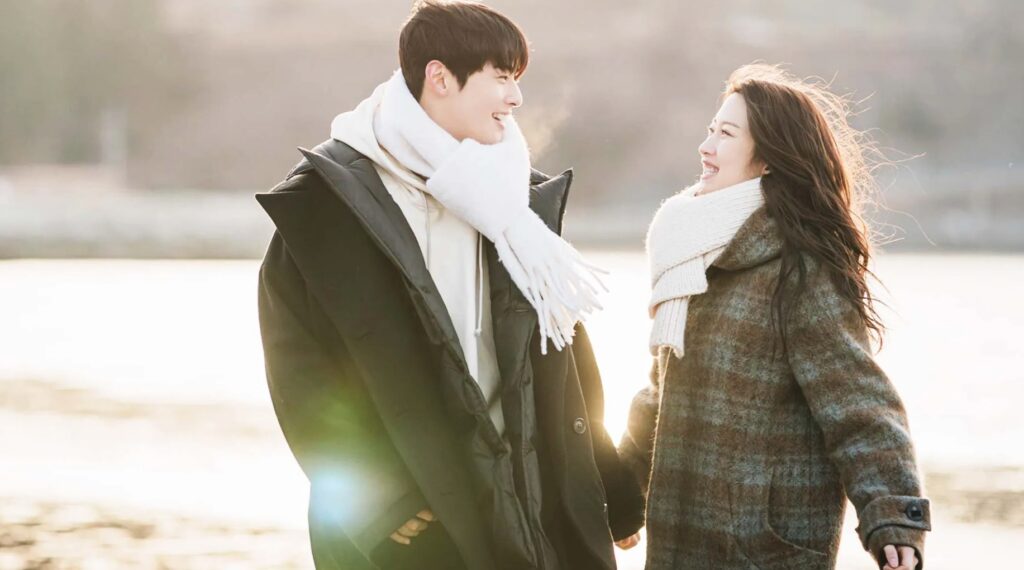 The happy moment between the main leads of True Beauty