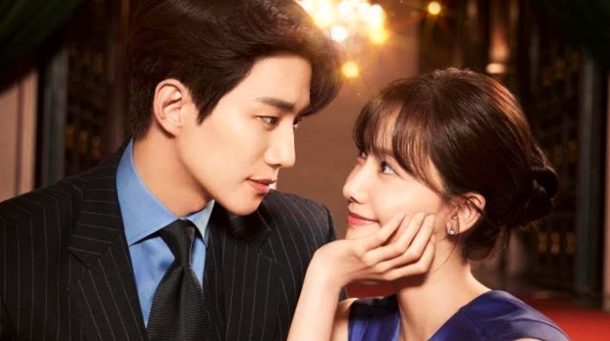 The romantic scene between the main leads in King the Land 