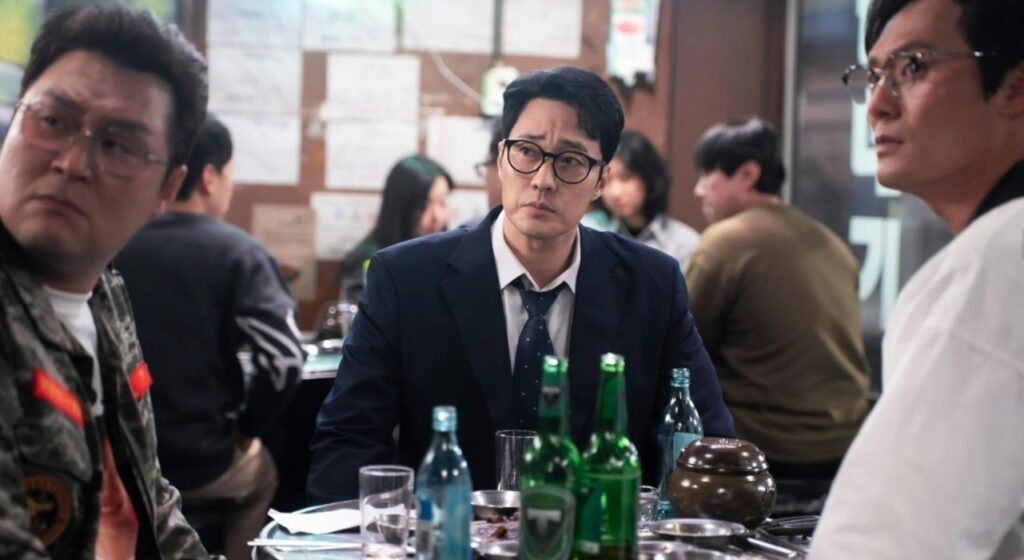 All the three main leads who are the former agent are sitting in hotel in Agent Kim Reactivated series