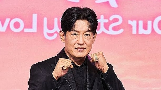 Heo Sung-tae as Baek Sang-gil in Our Sticky Love