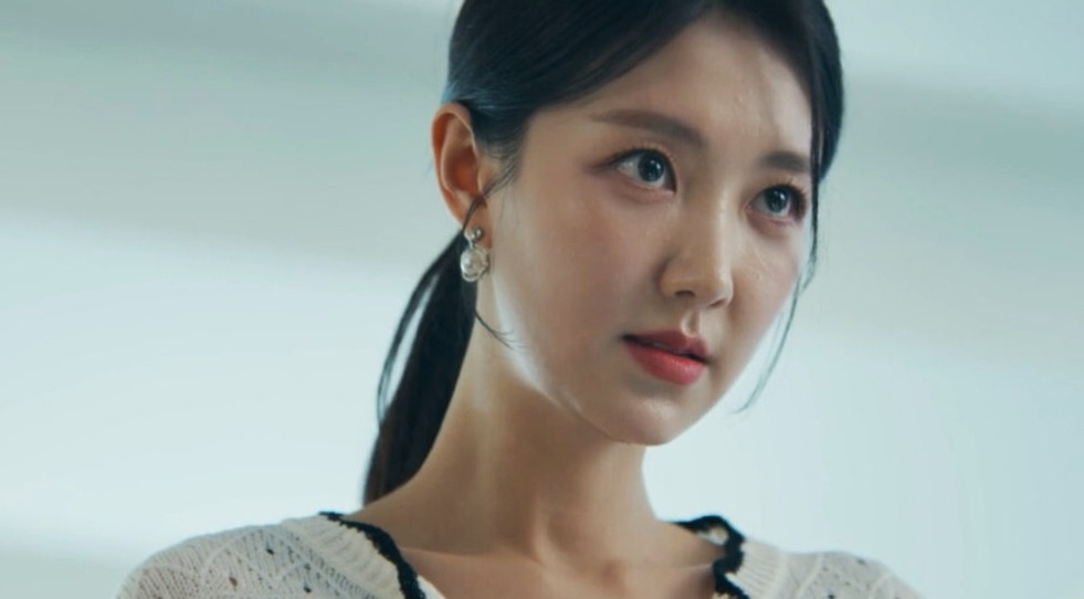 Lee Joo-myung as Kang Bang-geul in Reborn Rookie